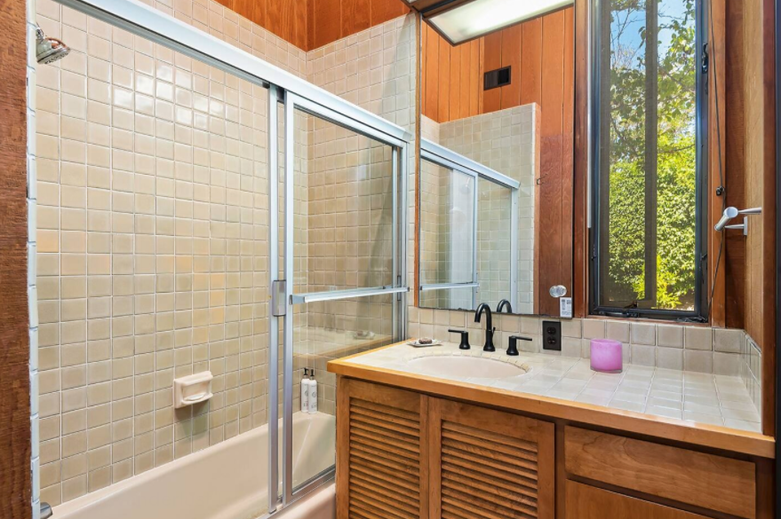 Laguna Home - Image 23